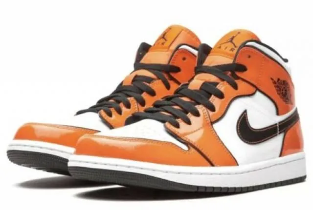 Air Jordan 1 Mid SE Turf Orange Nikeair Nike Air Black