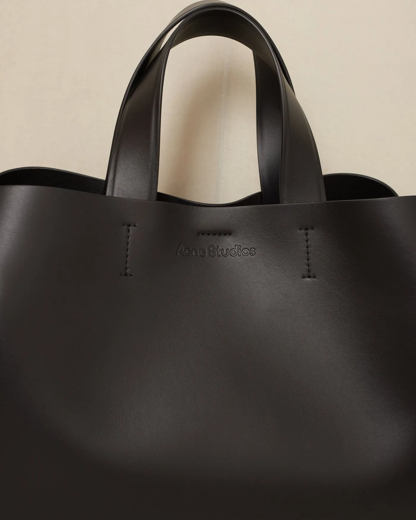 Black Musubi Midi Tote