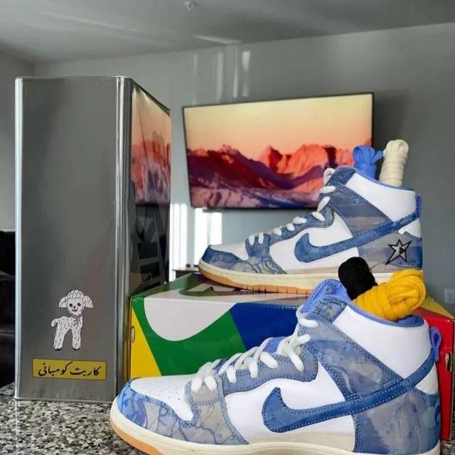 Carpet company x nike sb dunk high royal pulse