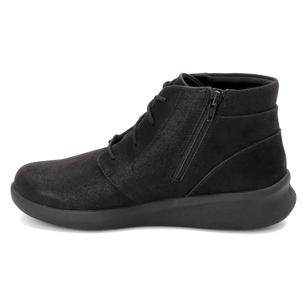 Clarks Sillian 2.0 Way Black Synthetic Nubuck Bootie (Women's)