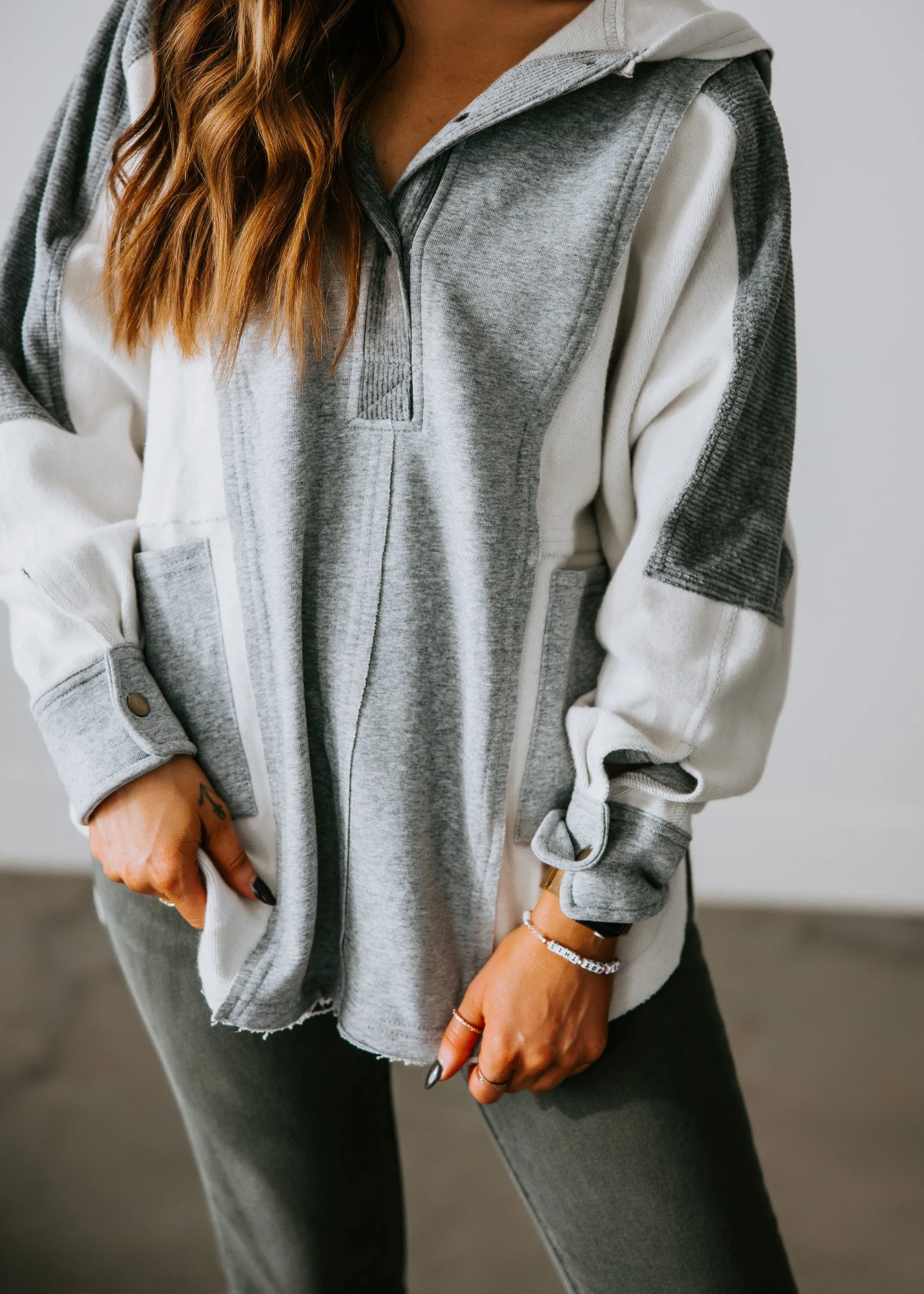 Dove Oversized Pullover