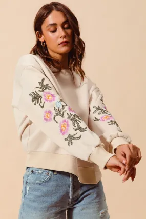 Floral Embroidered Pullover (Oatmeal)