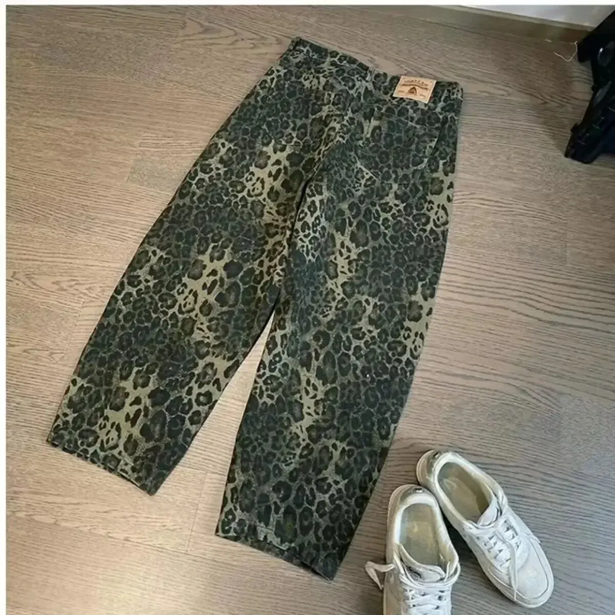 Leopard Pattern Wide Leg Style Pants