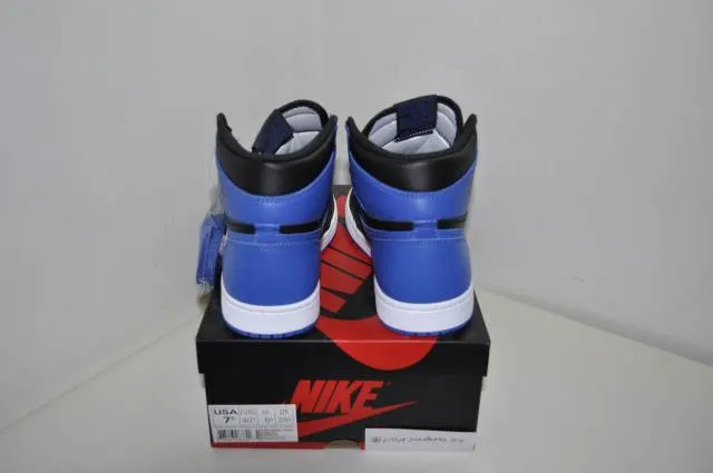 Nike air jordan 1 retro blue royal  size 7.5 us 6.5 uk 40.5