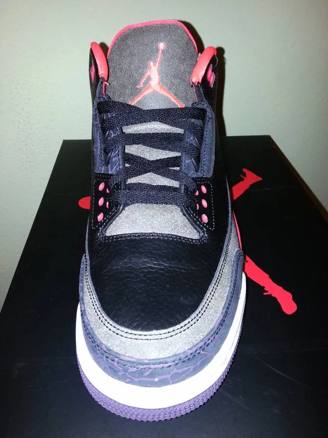 Nike air jordan 3 retro crimson size 10.5