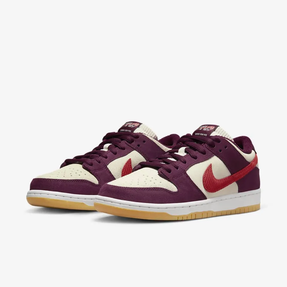 Nike SB Dunk Low Skate Like a Girl