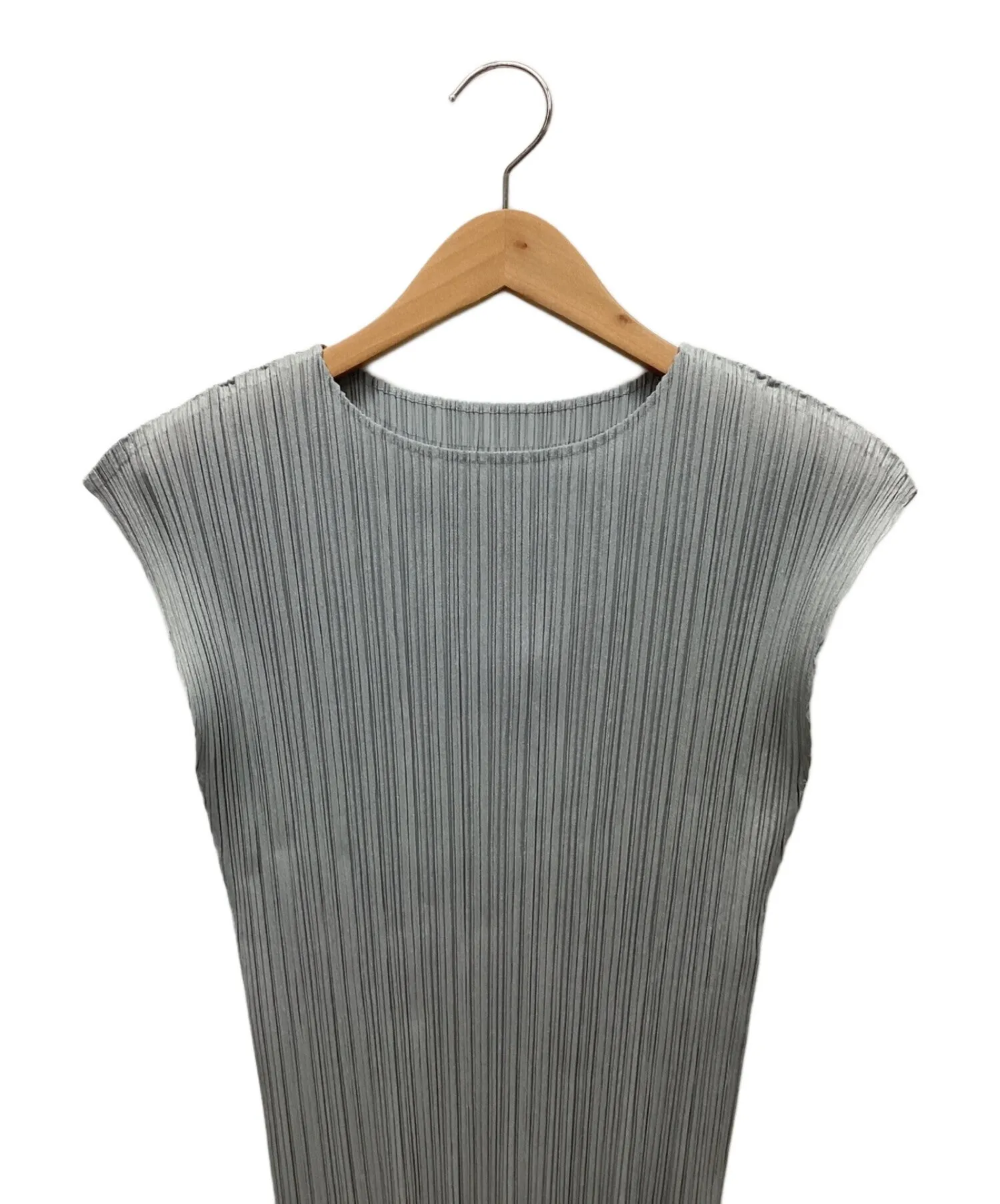 [Pre-owned] PLEATS PLEASE Sleeveless pleated top