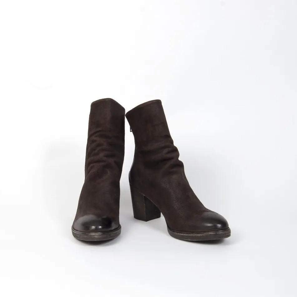 The Last Conspiracy Kenna mocca ankle boot